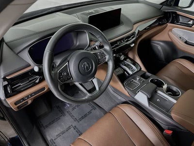 Acura MDX 2024 con paquete tecnológico