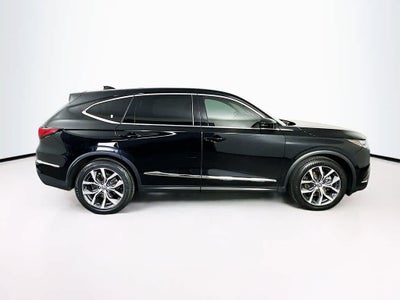 Acura MDX 2024 con paquete tecnológico