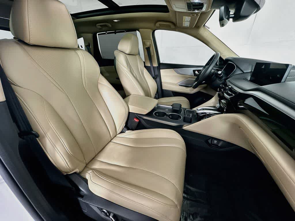 Acura MDX 2023 con paquete tecnológico