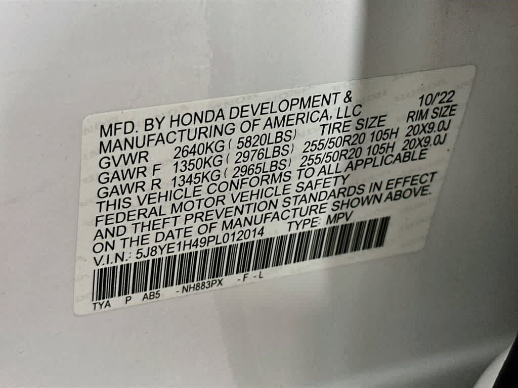 Acura MDX 2023 con paquete tecnológico