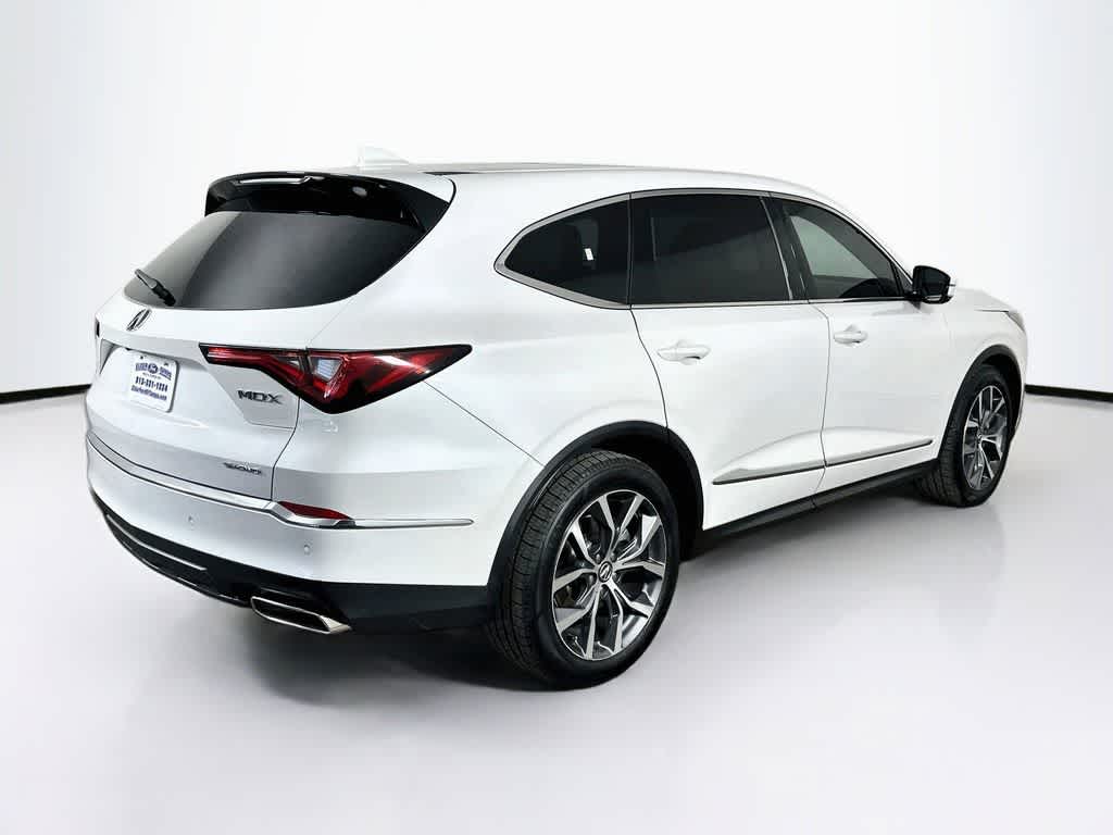 Acura MDX 2023 con paquete tecnológico