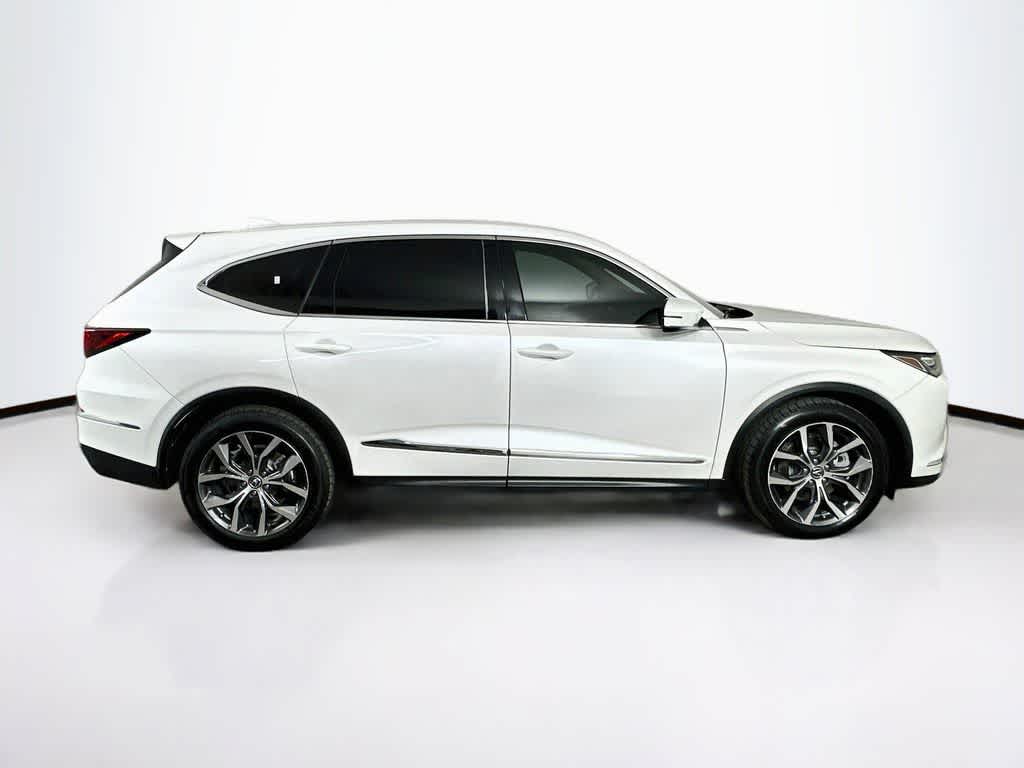 Acura MDX 2023 con paquete tecnológico
