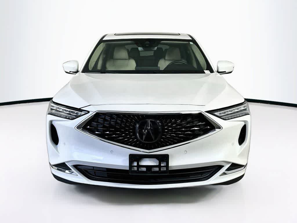 Acura MDX 2023 con paquete tecnológico