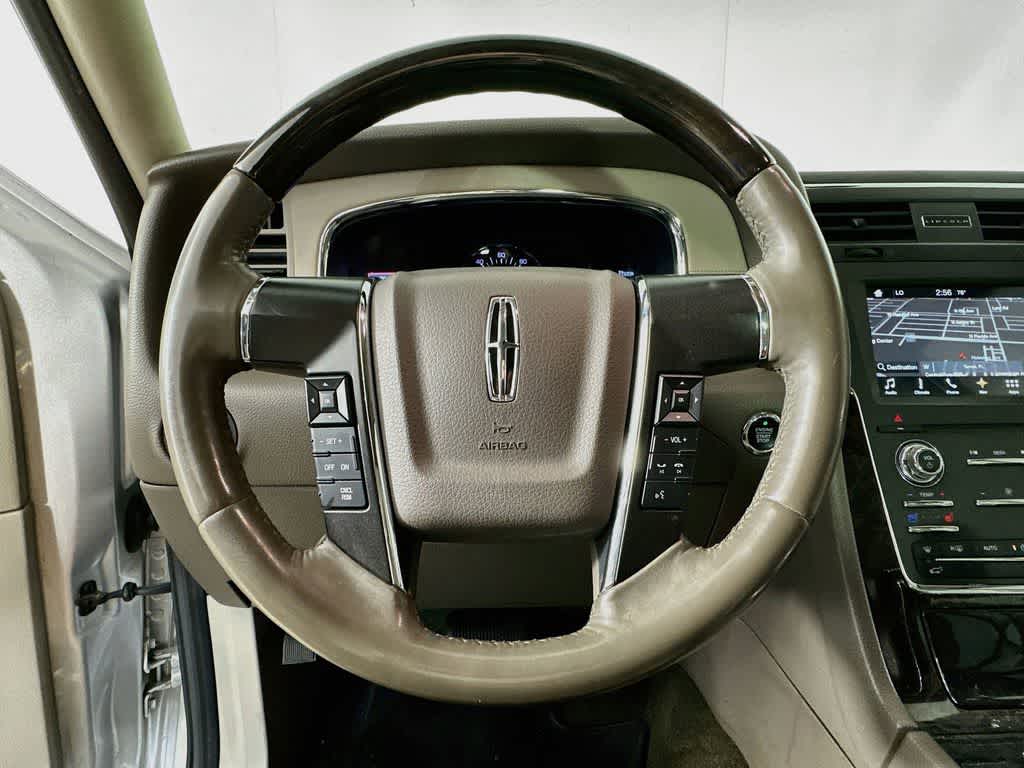 Lincoln Navigator Select 2016