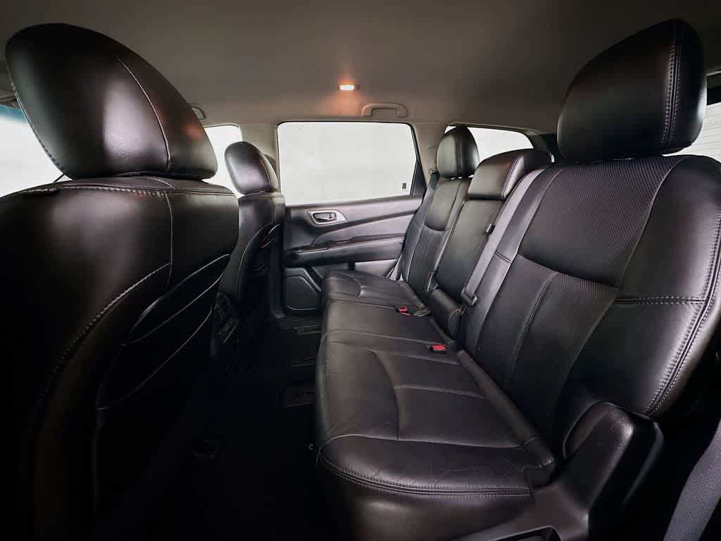 Nissan Pathfinder Platinum 2013