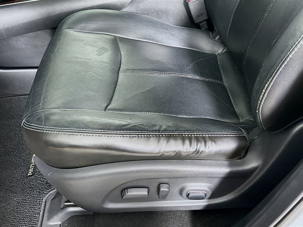 Nissan Pathfinder Platinum 2013