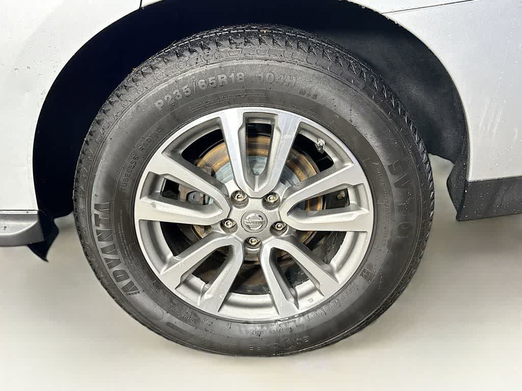 Nissan Pathfinder Platinum 2013