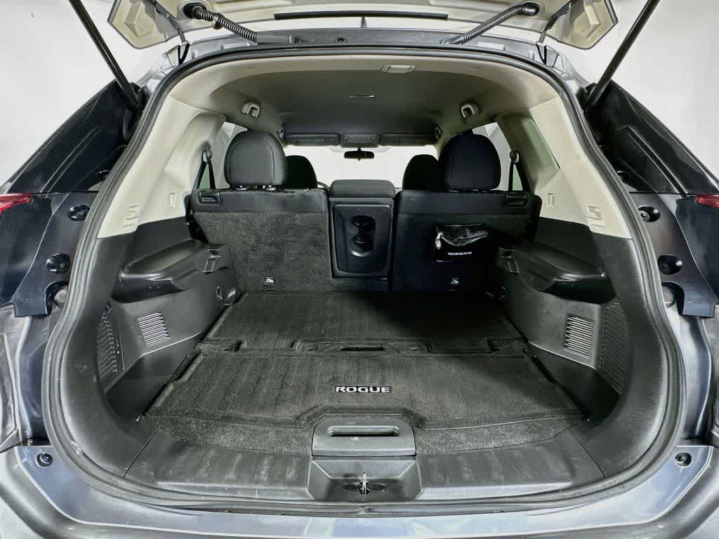 Nissan Rogue SV 2017