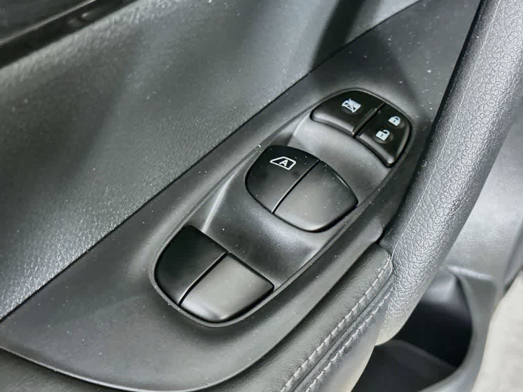 Nissan Rogue SV 2017