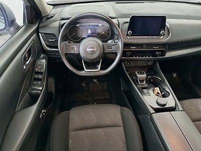 Nissan Rogue SV 2024