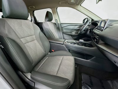 Nissan Rogue SV 2024