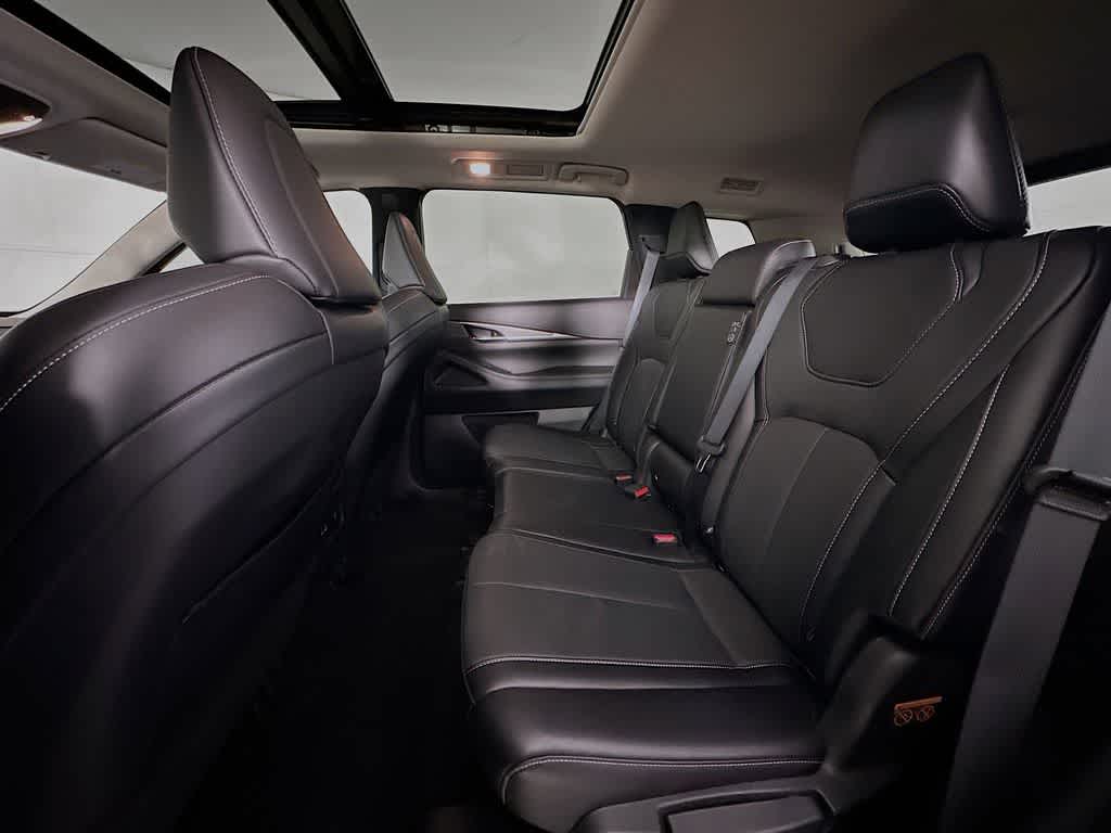 INFINITI QX60 LUXE 2024