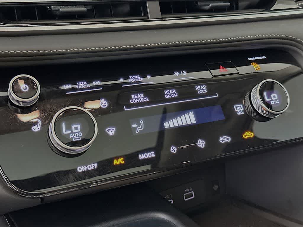INFINITI QX60 LUXE 2024