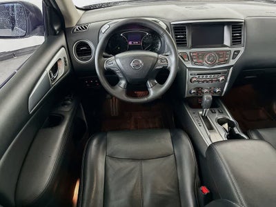 Nissan Pathfinder SL 2020