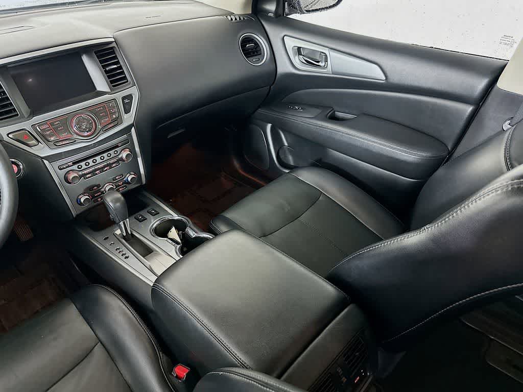 Nissan Pathfinder SL 2020