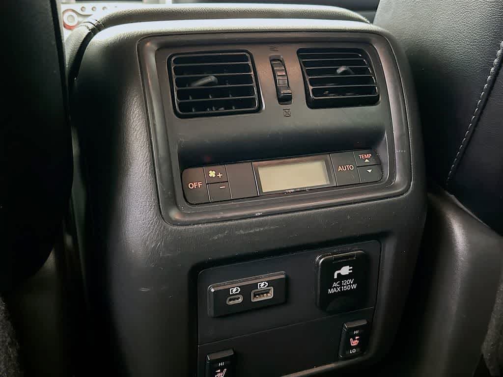 Nissan Pathfinder SL 2020