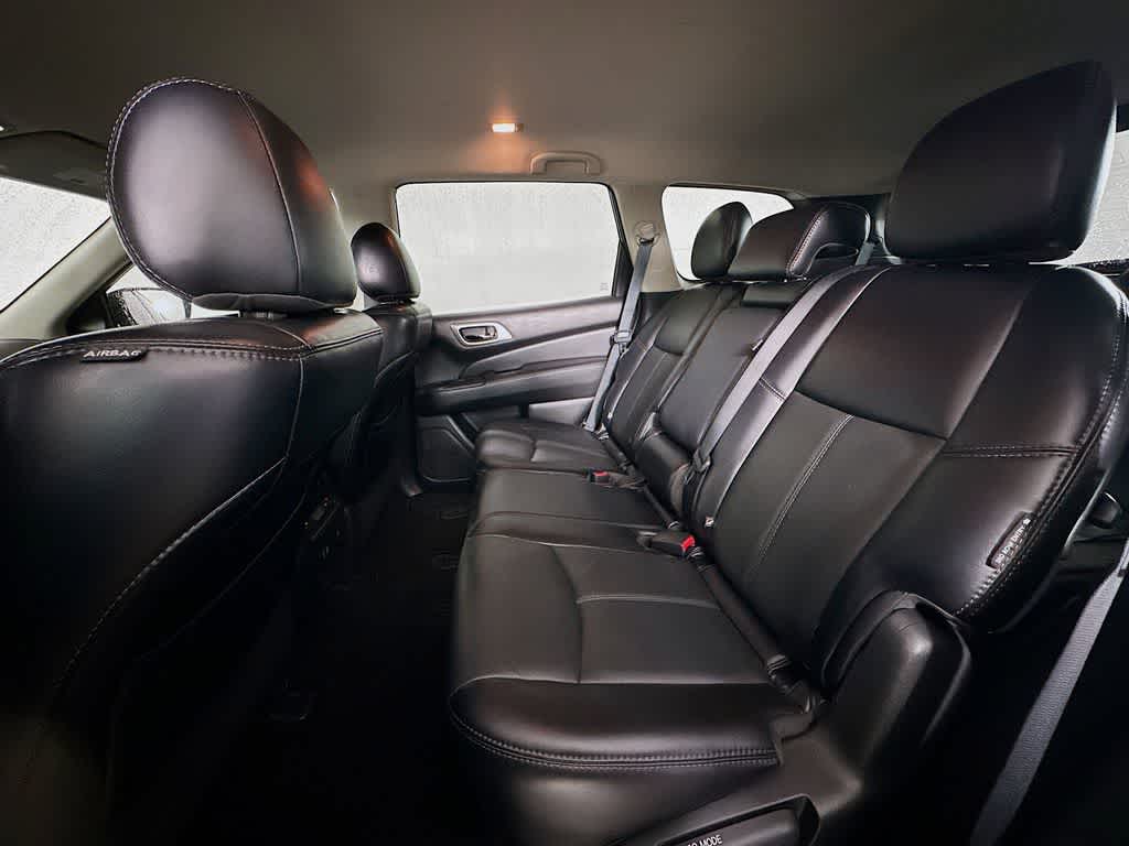 Nissan Pathfinder SL 2020