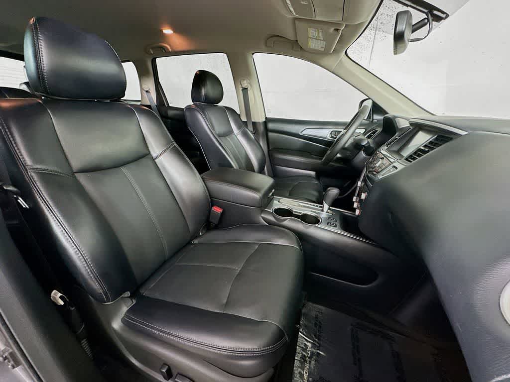 Nissan Pathfinder SL 2020