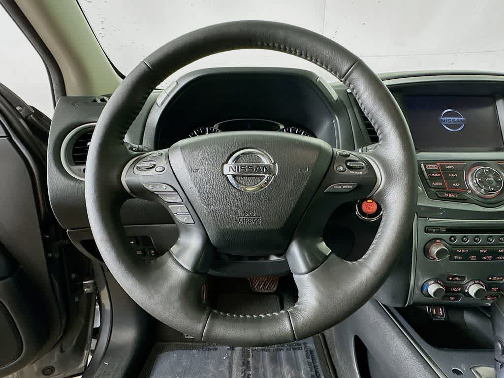 Nissan Pathfinder SL 2020