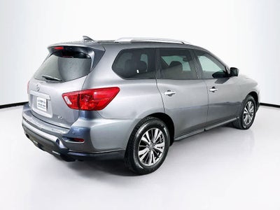 Nissan Pathfinder SL 2020