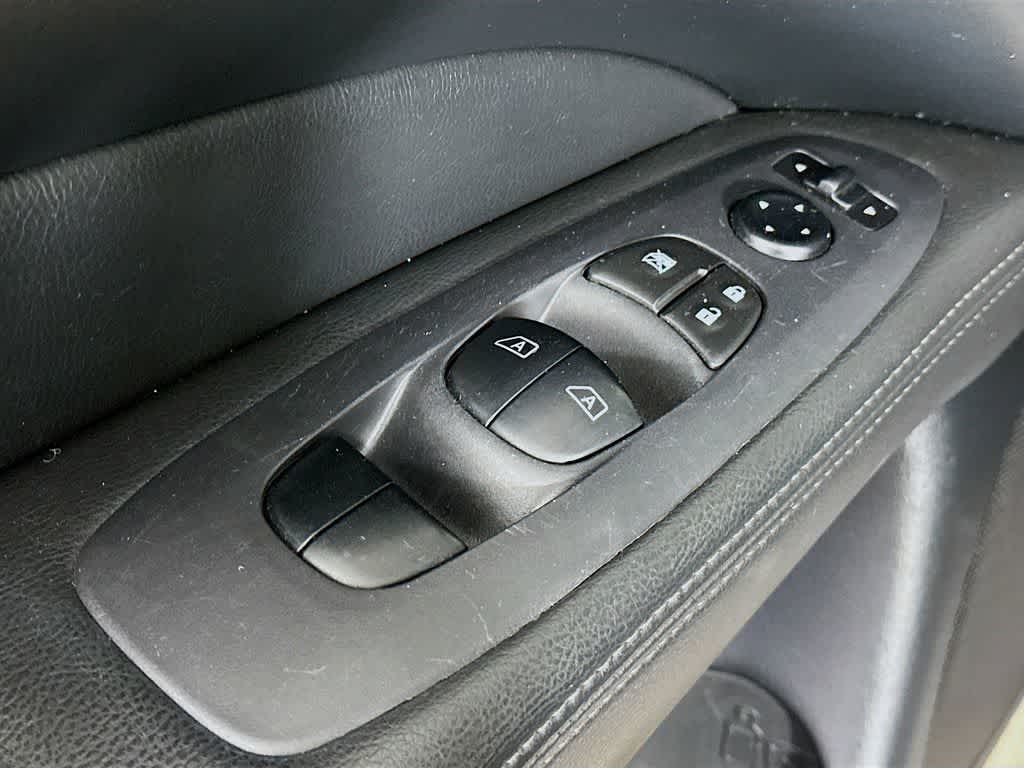 Nissan Pathfinder SL 2020