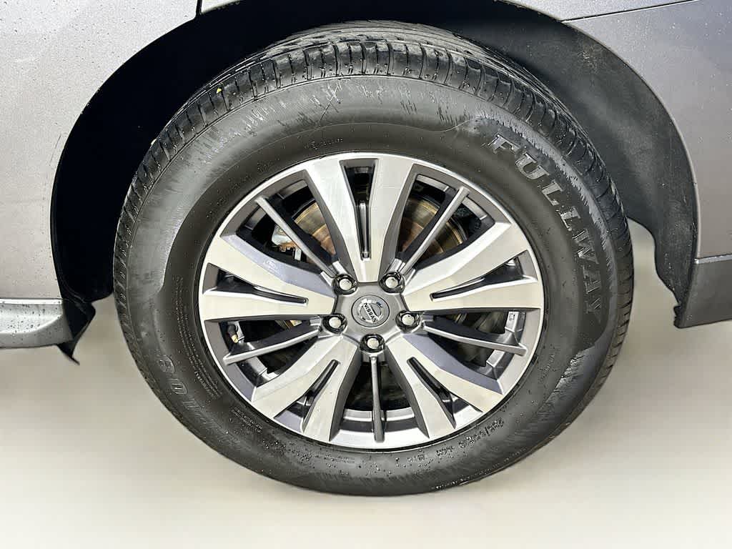Nissan Pathfinder SL 2020