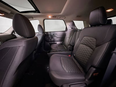 Nissan Pathfinder SV 2022