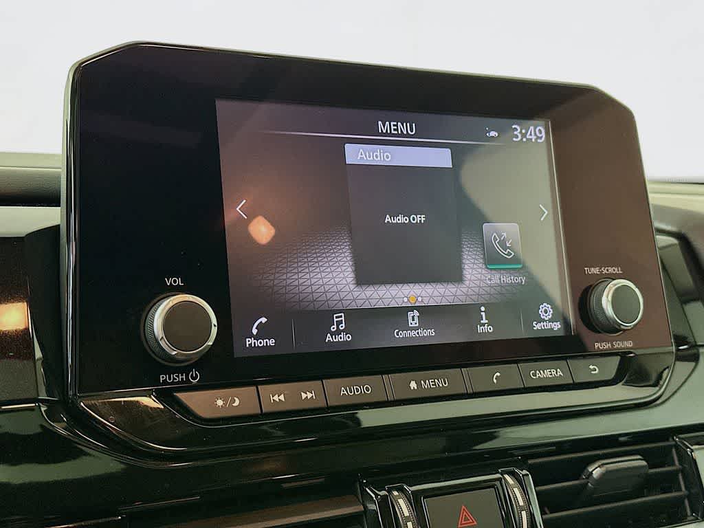 Nissan Pathfinder SV 2022