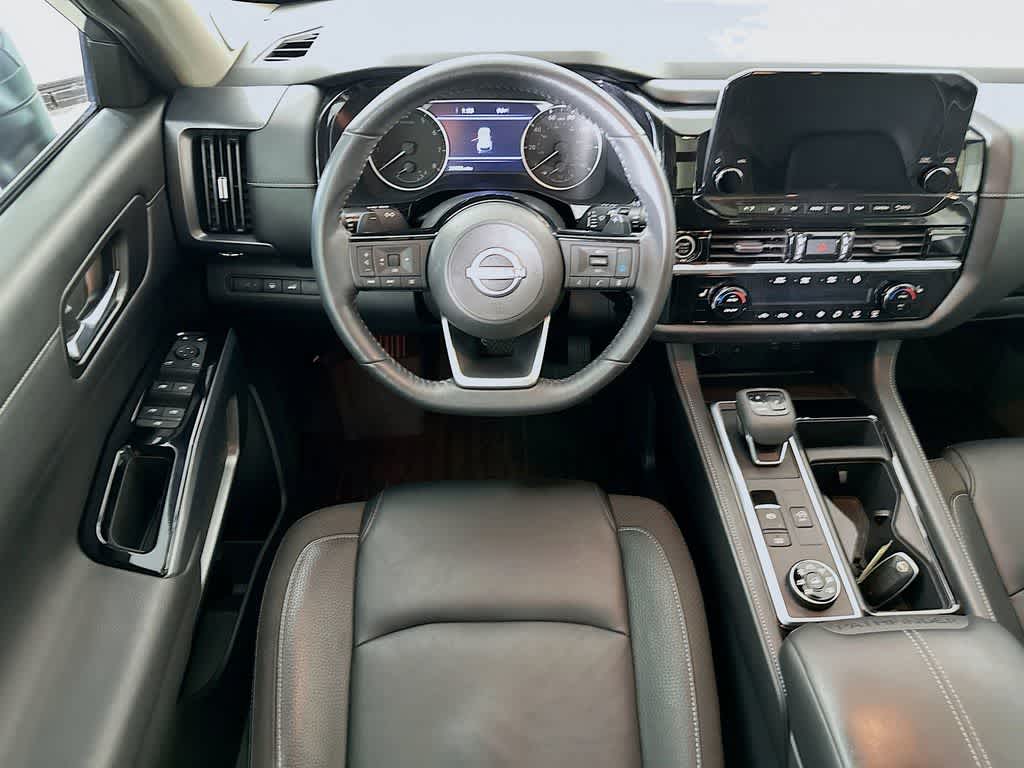 Nissan Pathfinder SL 2023