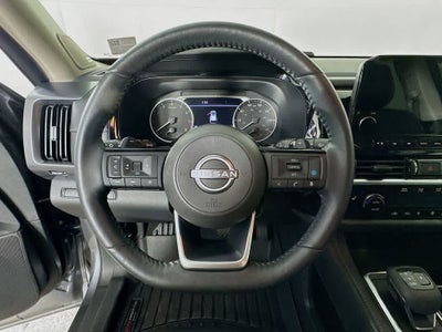 Nissan Pathfinder SL 2023