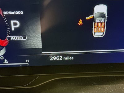 Nissan Pathfinder Platinum 2025