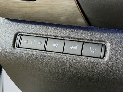 Nissan Pathfinder Platinum 2025