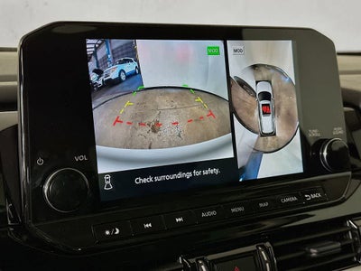 Nissan Pathfinder Platinum 2025