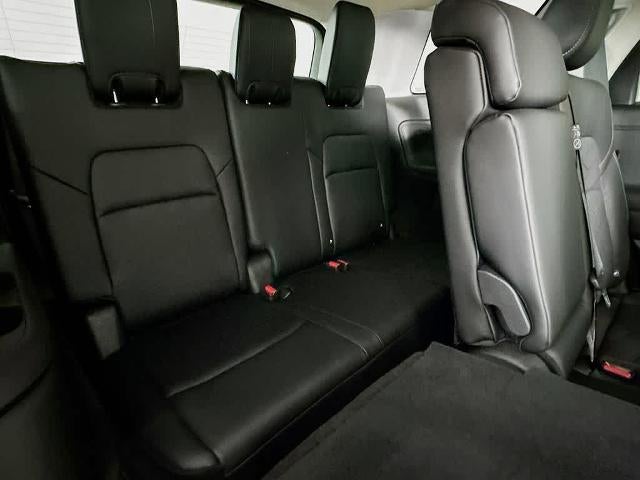 Nissan Pathfinder Platinum 2025