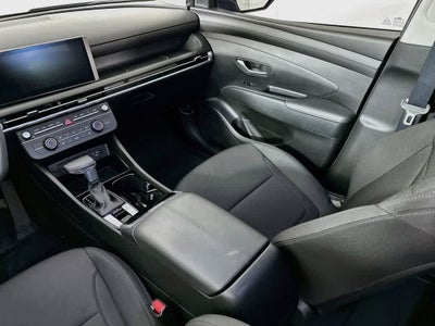 Hyundai Tucson SE 2025
