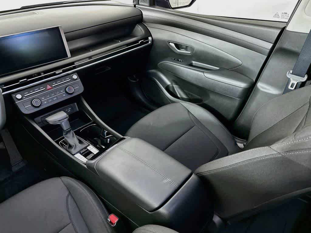 Hyundai Tucson SE 2025