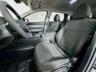 Hyundai Tucson SE 2025