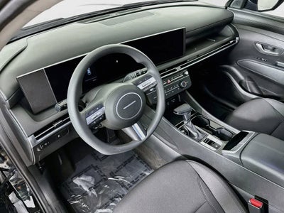 Hyundai Tucson SE 2025