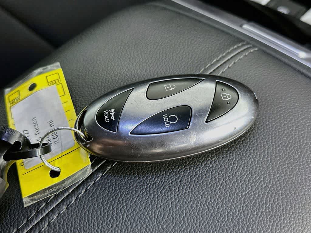 Hyundai Tucson SE 2025