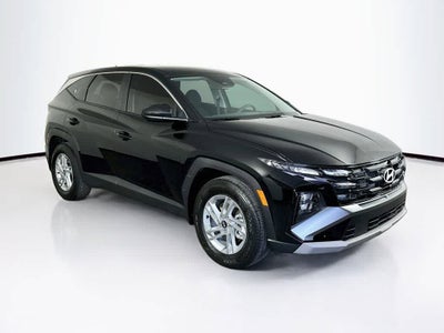 Hyundai Tucson SE 2025