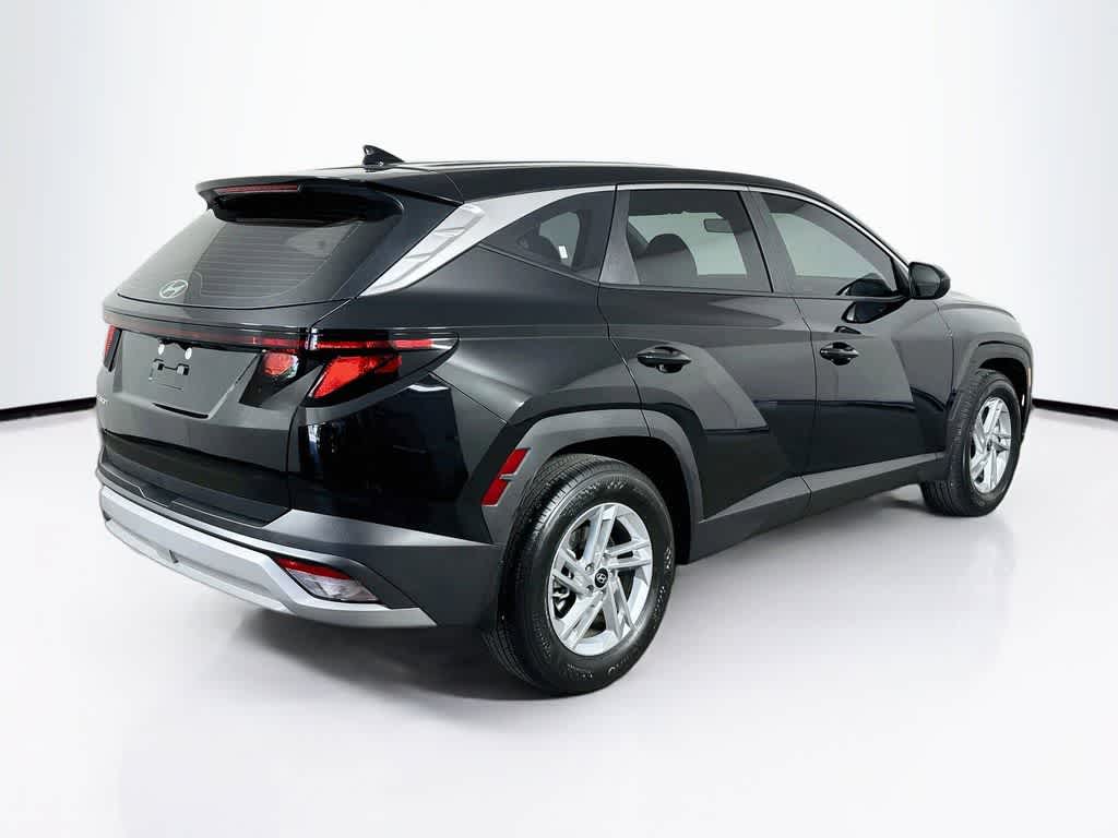 Hyundai Tucson SE 2025