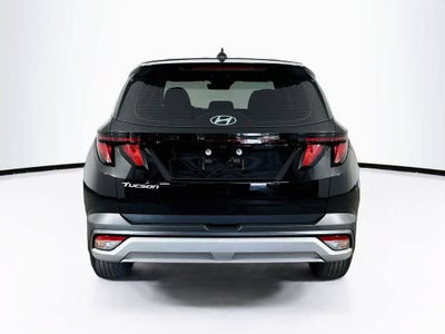 Hyundai Tucson SE 2025