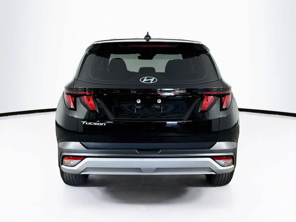 Hyundai Tucson SE 2025