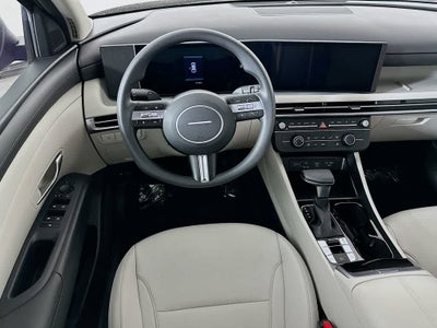 Hyundai Tucson SE 2025