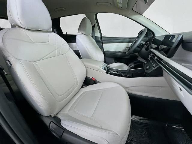 Hyundai Tucson SE 2025