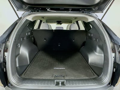 Hyundai Tucson SE 2025