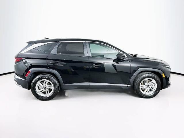 Hyundai Tucson SE 2025