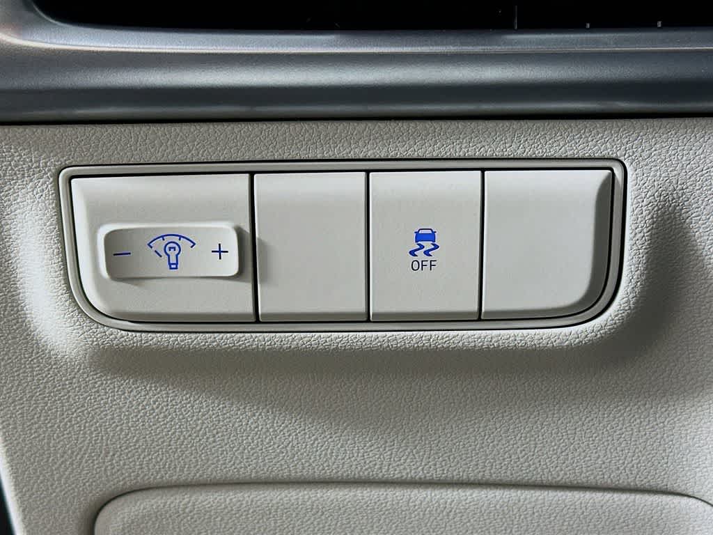 Hyundai Tucson SE 2025