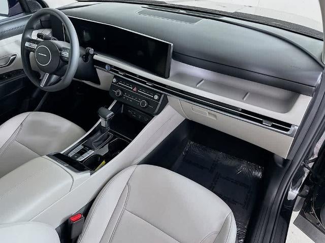 Hyundai Tucson SE 2025