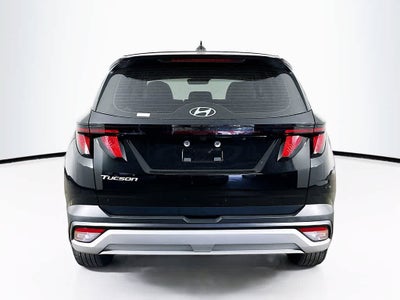 Hyundai Tucson SE 2025